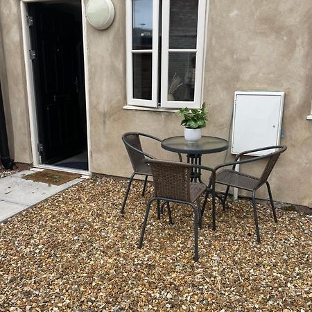 Cedar House - 2 Bed House With Free Parking In Town Centre! By Shortstays4U King's Lynn Exterior photo